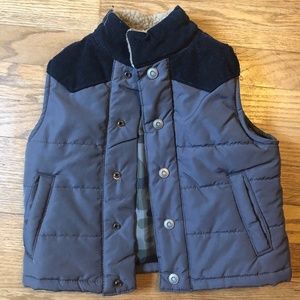Carter's Button Down Vest - 2T
